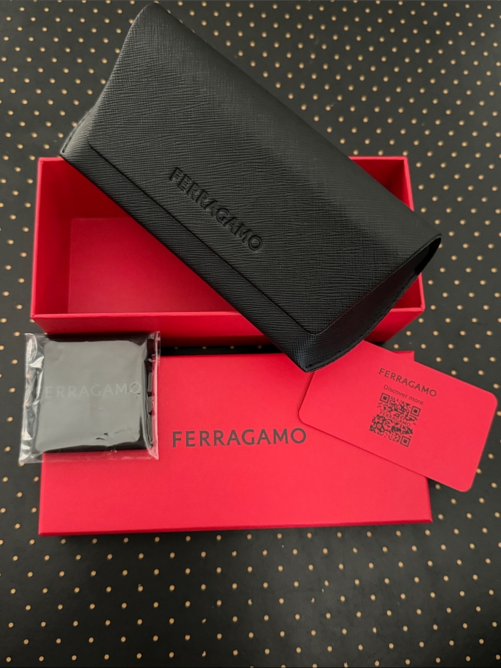 NIB FERRAGAMO GLASSES CASE